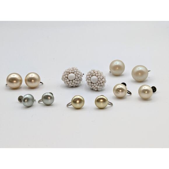 Lot of Six Pair Vintage 'Japan' Screw Back Pearl & Milk Glass Bead Earrings - Picture 1 of 7